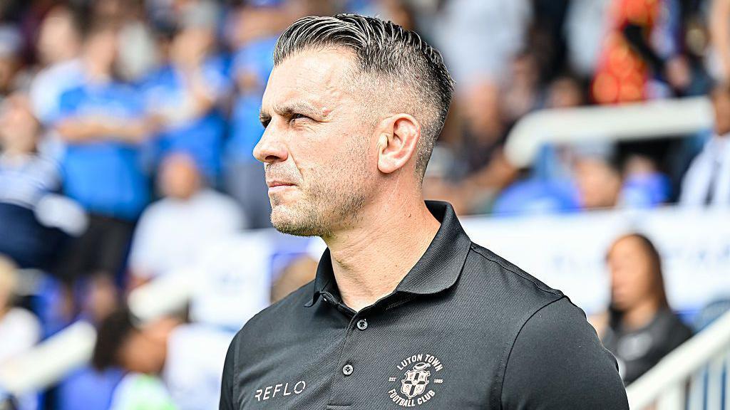 luton town sack manager matt bloomfield